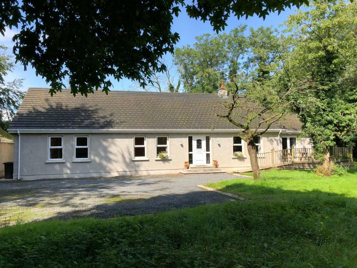 Glendona Cottage Crumlin  Exterior photo